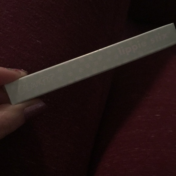 Lippie Stix - Picture 2 of 4